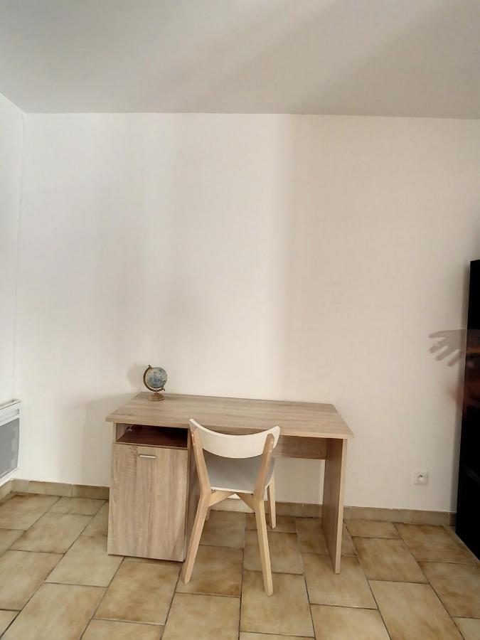 Grand Appart Spacieux Hyper Centre Gare 2Pers Труа Экстерьер фото